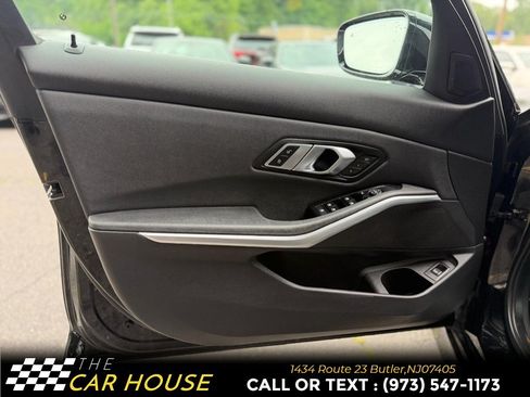 Used 2020 BMW 330i xDrive Sedan w/ Driving Assistance Package AWD/4WD image 13