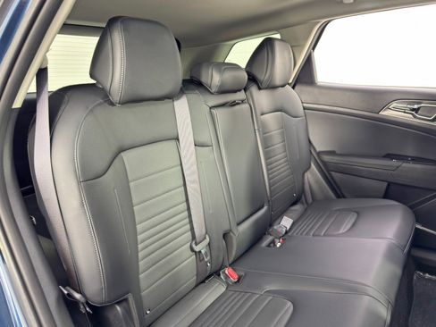 Used 2024 Kia Sportage SX Prestige image 35