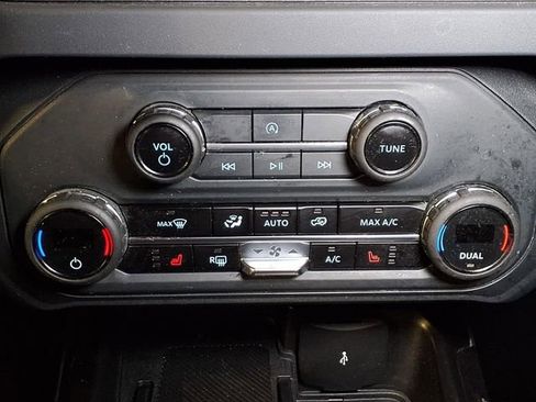 Certified 2025 Ford Bronco Big Bend AWD/4WD image 8