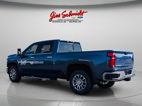 New 2026 Chevrolet Silverado 2500 LTZ w/ LTZ Plus Package AWD/4WD image 4