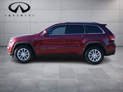 Used 2021 Jeep Grand Cherokee Laredo RWD image 4