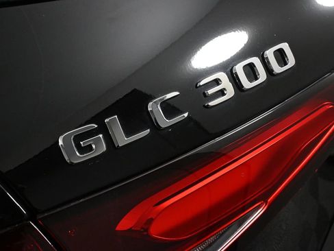 Certified 2024 Mercedes-Benz GLC 300 4MATIC image 26