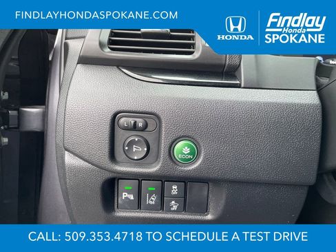 Used 2018 Honda Pilot Touring image 8