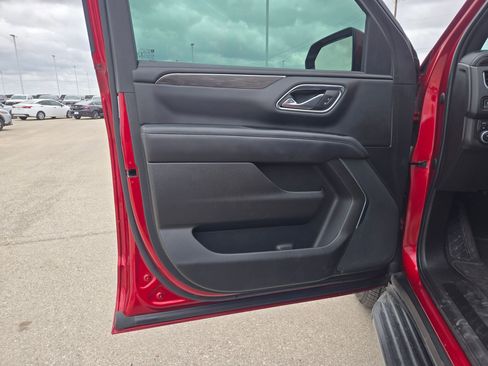 Used 2021 Chevrolet Tahoe LS image 12