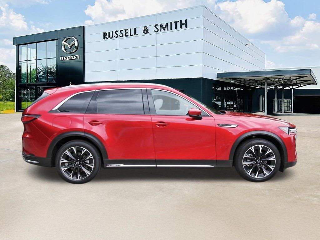 Certified 2024 MAZDA CX-90 Plug-In Hybrid w/ Premium Pkg AWD/4WD image 3