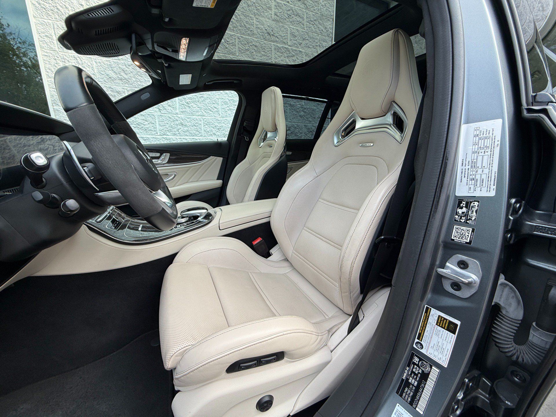 Used 2018 Mercedes-Benz E 63 AMG S image 15