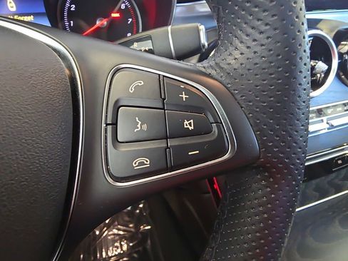 Certified 2019 Mercedes-Benz GLC 300 image 22