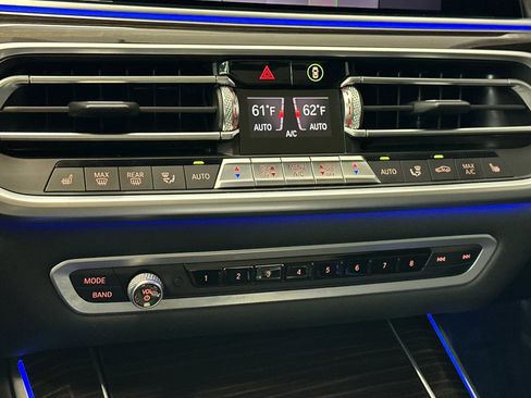 Used 2020 BMW X5 sDrive40i w/ M Sport Package RWD image 25