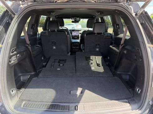 Used 2025 Jeep Grand Cherokee L Limited AWD/4WD image 33