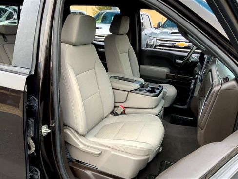 Used 2019 Chevrolet Silverado 1500 LT w/ Texas Edition image 8