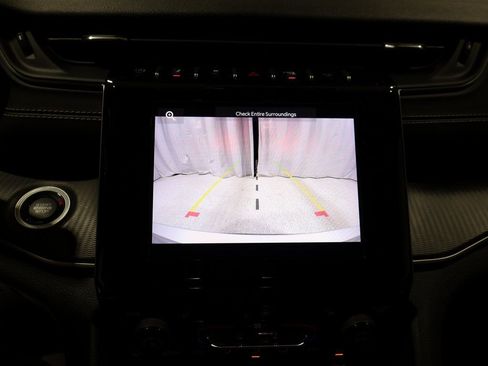 Used 2024 Jeep Grand Cherokee L Altitude image 26