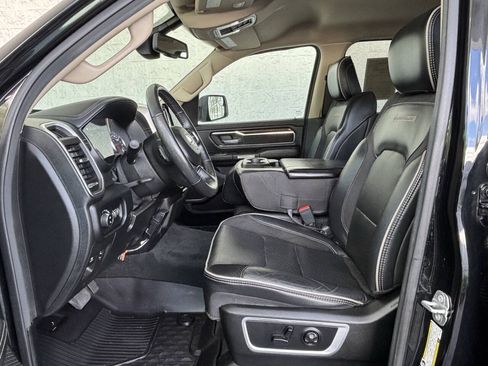 Used 2020 RAM 1500 Laramie RWD image 15