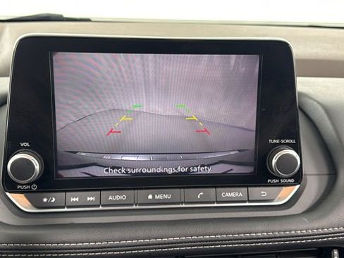 Certified 2022 Nissan Rogue SV image 25