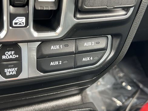 Used 2023 Jeep Wrangler Unlimited Rubicon 392 w/ Xtreme Recon 35" Tire Package AWD/4WD image 38