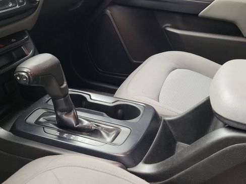 Used 2016 Chevrolet Colorado W/T RWD image 26