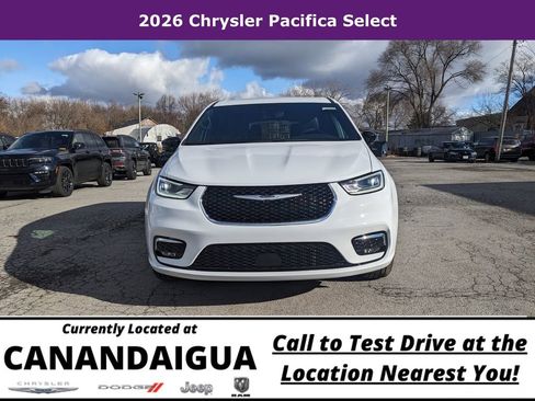 New 2026 Chrysler Pacifica Select image 5