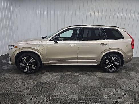 Used 2023 Volvo XC90 T8 Plus w/ Protection Package AWD/4WD image 5