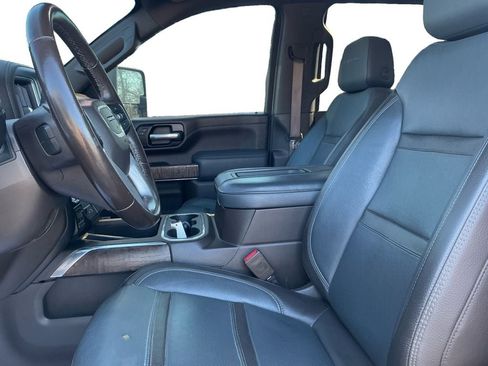 Used 2021 GMC Sierra 2500 Denali w/ Denali Ultimate Package image 9