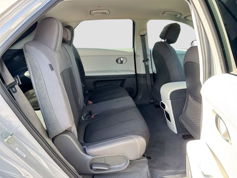 Used 2024 Hyundai Ioniq 5 SEL RWD image 26