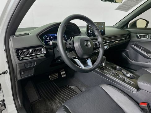 Used 2026 Honda Civic Sport Touring image 9