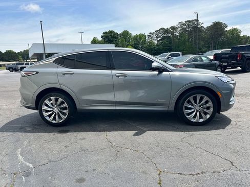 Used 2025 Buick Envista Avenir FWD image 5