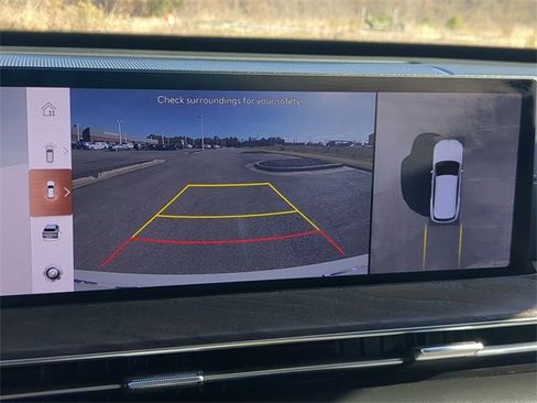 Used 2025 Genesis GV80 3.5T Prestige image 20