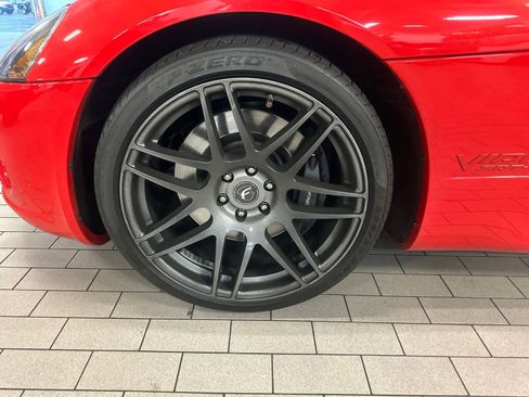 Used 2003 Dodge Viper SRT-10 RWD image 29