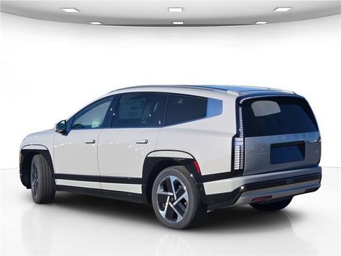 New 2026 Hyundai Ioniq 9 Limited image 6