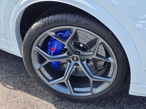 New 2026 Audi RS Q8 performance image 31