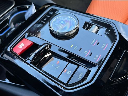 New 2026 BMW M5 w/ Executive Package AWD/4WD image 14