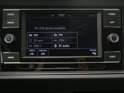 Certified 2022 Volkswagen Jetta SE FWD image 27