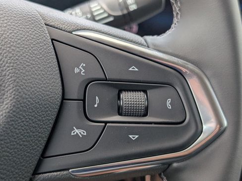 New 2026 Chevrolet Trax LT w/ Driver Confidence Package image 19