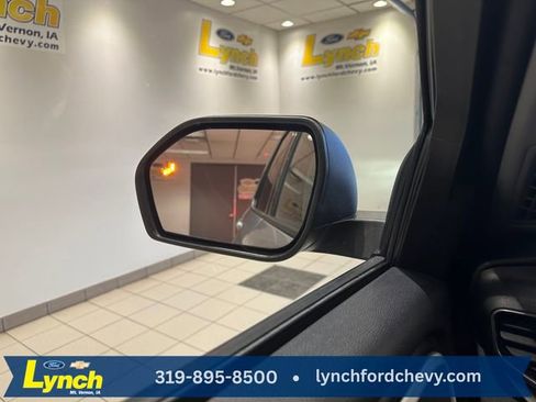 Used 2021 Ford Explorer XLT w/ Equipment Group 202A AWD/4WD image 14