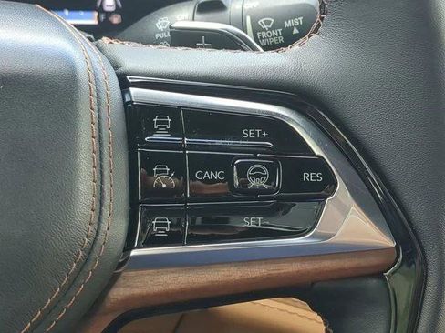 Certified 2023 Jeep Grand Cherokee L Summit AWD/4WD image 34