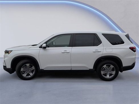 New 2025 Honda Pilot EX-L image 10