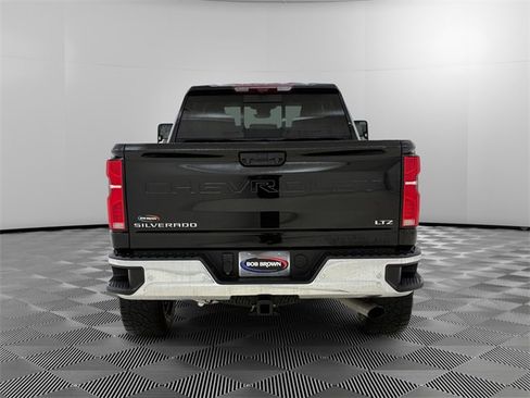 Used 2024 Chevrolet Silverado 2500 LTZ w/ LTZ Premium Package image 4