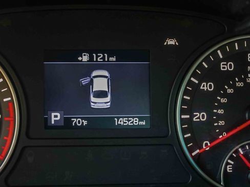 Used 2020 Kia Optima S image 8