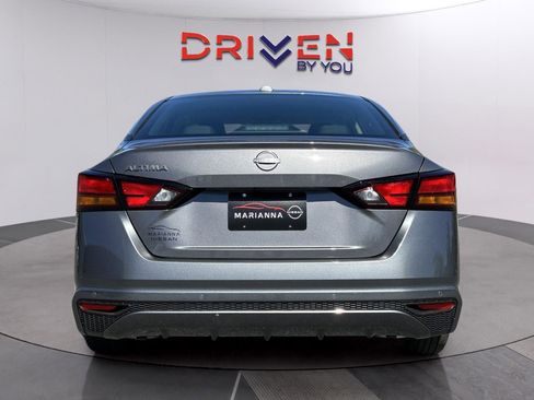 New 2025 Nissan Altima 2.5 S image 4