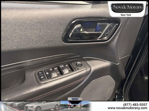 Used 2022 Dodge Durango R/T w/ Blacktop Package AWD/4WD image 14
