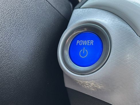 Used 2019 Chevrolet Bolt Premier w/ Infotainment Package image 22