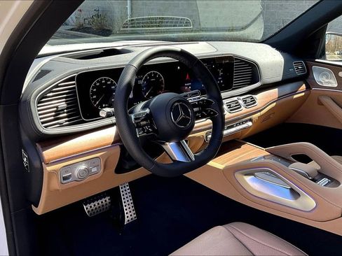 New 2026 Mercedes-Benz GLS 450 4MATIC image 6