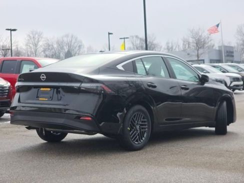 New 2026 Nissan Sentra SV w/ Floor Mat Package FWD image 18