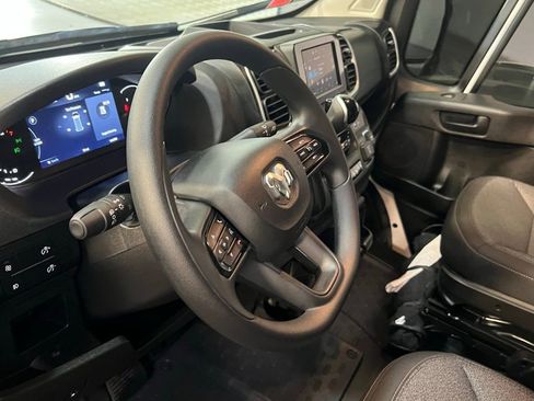 Used 2025 RAM ProMaster 3500 w/ Quick Order Package 22G SLT image 18