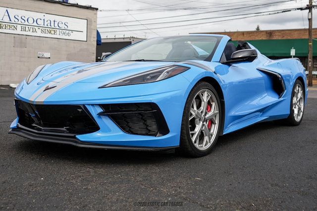 Used 2021 Chevrolet Corvette Stingray Premium Conv w/ Z51 Performance Package RWD image 14