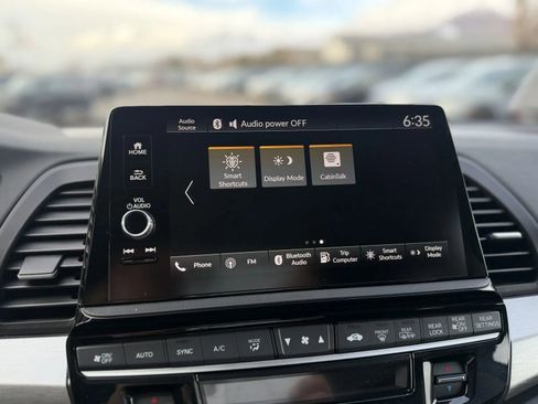 Used 2025 Honda Odyssey EX-L image 36