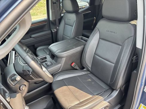 Used 2025 GMC Sierra 1500 Denali w/ Denali Reserve Package AWD/4WD image 24