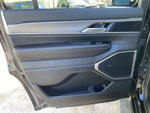 New 2026 Jeep Grand Wagoneer Limited image 22