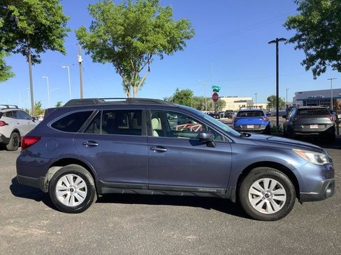 Used 2015 Subaru Outback 2.5i Premium AWD/4WD image 24