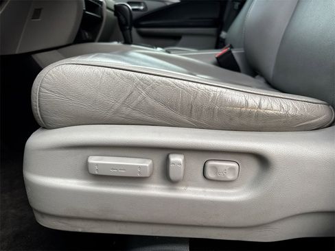 Used 2018 Honda Pilot EX-L image 12