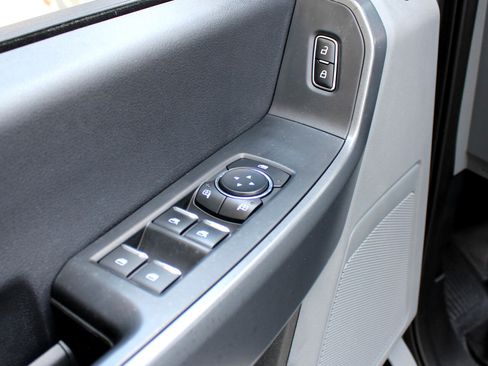 Used 2024 Ford F250 XLT image 33